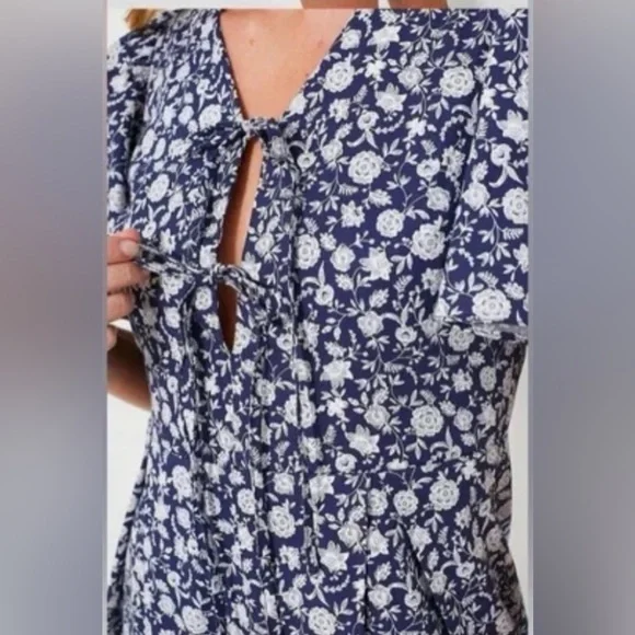 NWT Hyacinth House Navy and White Barnell Romper size XS - Picture 2 of 12